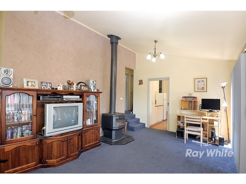 4 St James Court, Narre Warren VIC 3805