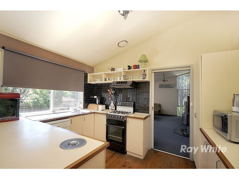 4 St James Court, Narre Warren VIC 3805