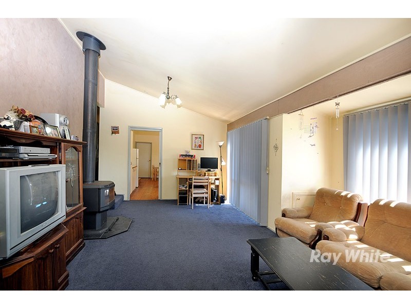 4 St James Court, Narre Warren VIC 3805