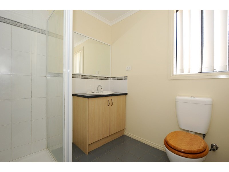 63 Melzak Way, Berwick VIC 3806