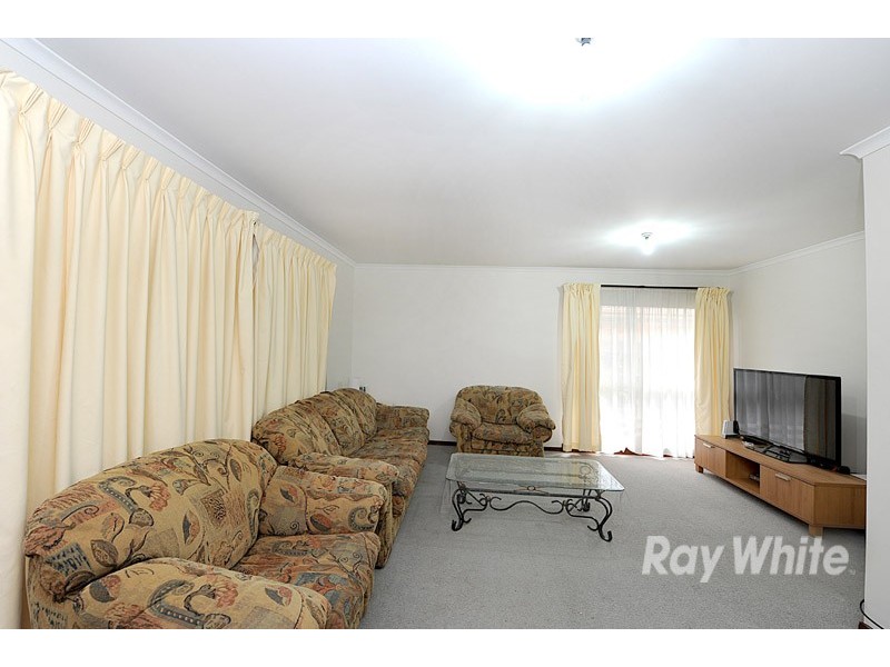 99 Mansfield Street, Berwick VIC 3806