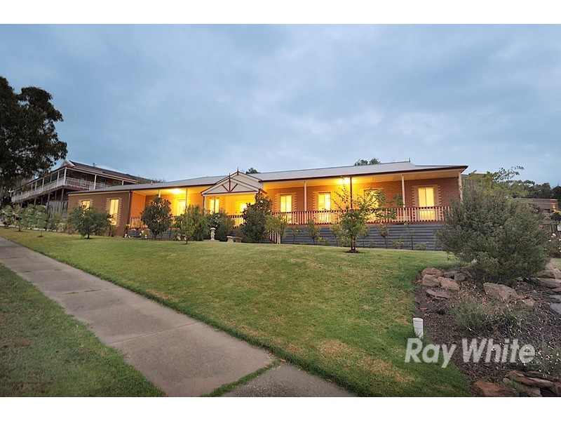 5 Chloe Court, Beaconsfield VIC 3807