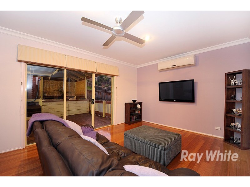 5 Chloe Court, Beaconsfield VIC 3807