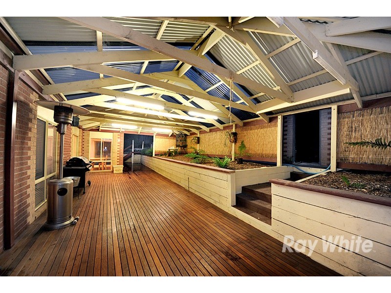 5 Chloe Court, Beaconsfield VIC 3807