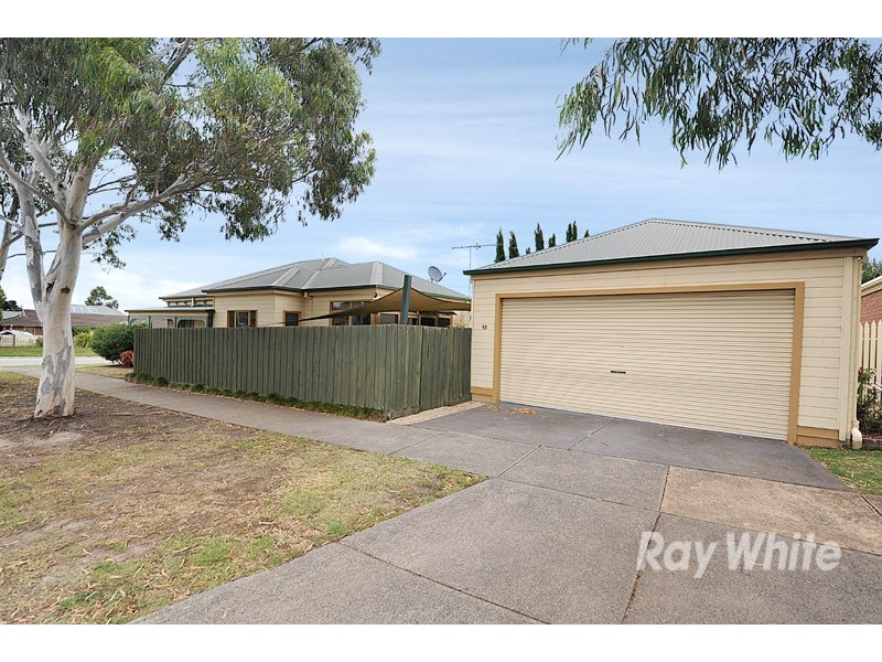 53 Jerildere Drive, Berwick VIC 3806