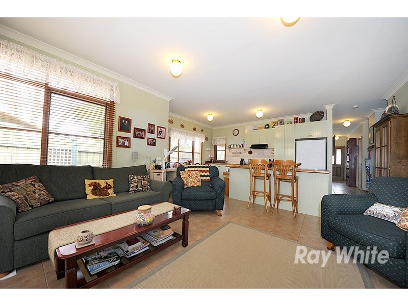 53 Jerildere Drive, Berwick VIC 3806