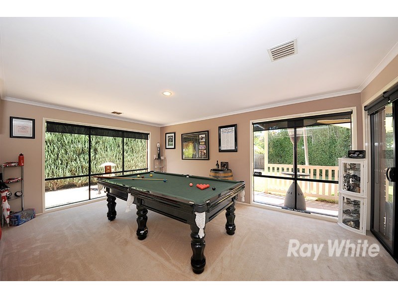 13 Pimento Close, Narre Warren South VIC 3805