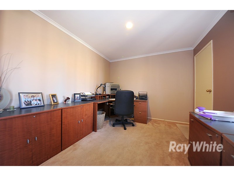 13 Pimento Close, Narre Warren South VIC 3805