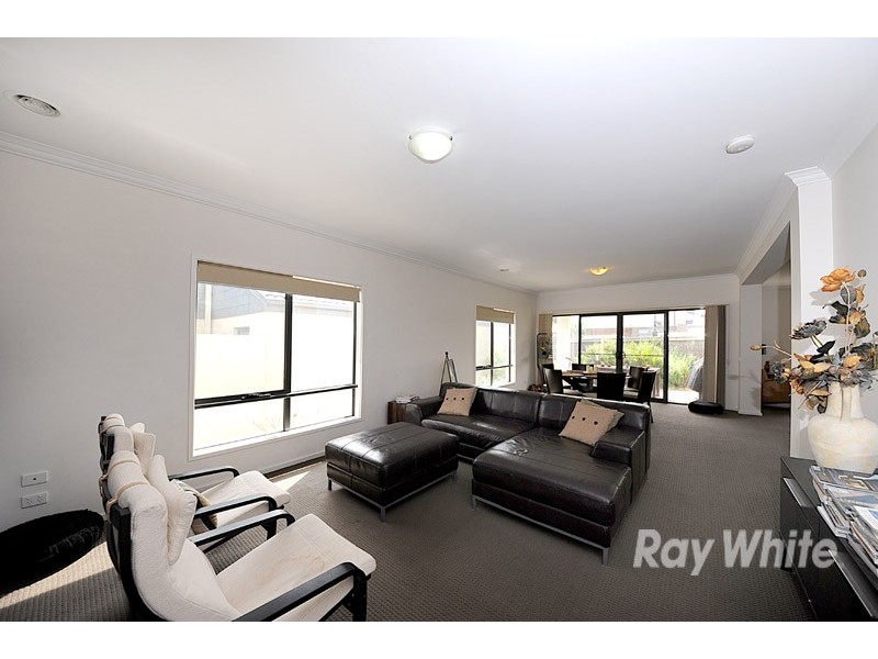 71 Meridian Circuit, Berwick VIC 3806