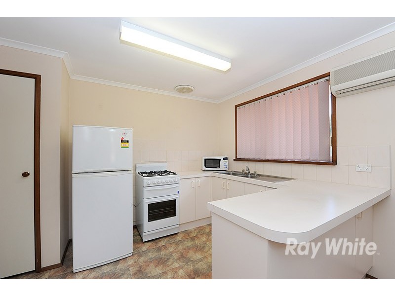 1 Wirrabarra Place, Berwick VIC 3806