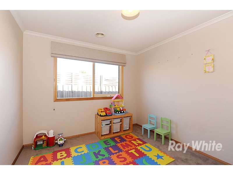 14 Jerilderie Drive, Berwick VIC 3806