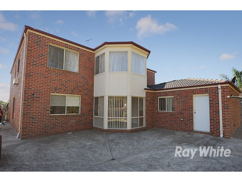 16 Eureka Crescent, Narre Warren VIC 3805