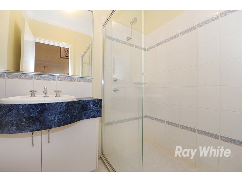 16 Eureka Crescent, Narre Warren VIC 3805