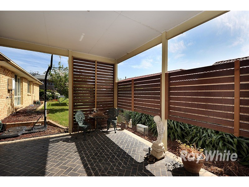 8 Bundoora Court, Narre Warren South VIC 3805