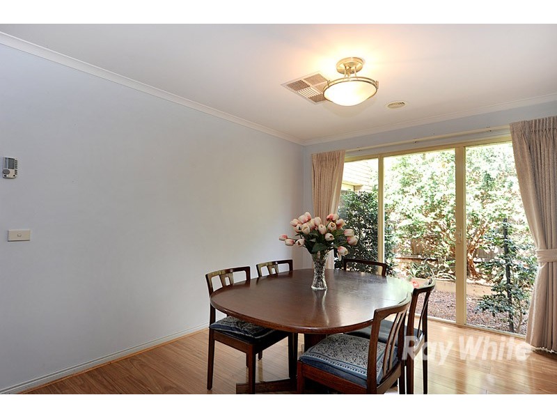 8 Bundoora Court, Narre Warren South VIC 3805