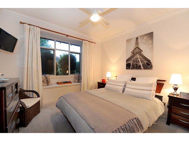 10 Logan Place, Berwick VIC 3806