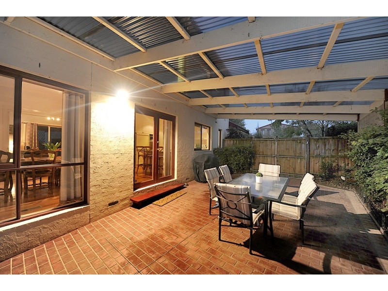 10 Logan Place, Berwick VIC 3806