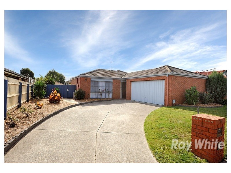 10 England Walk, Narre Warren South VIC 3805