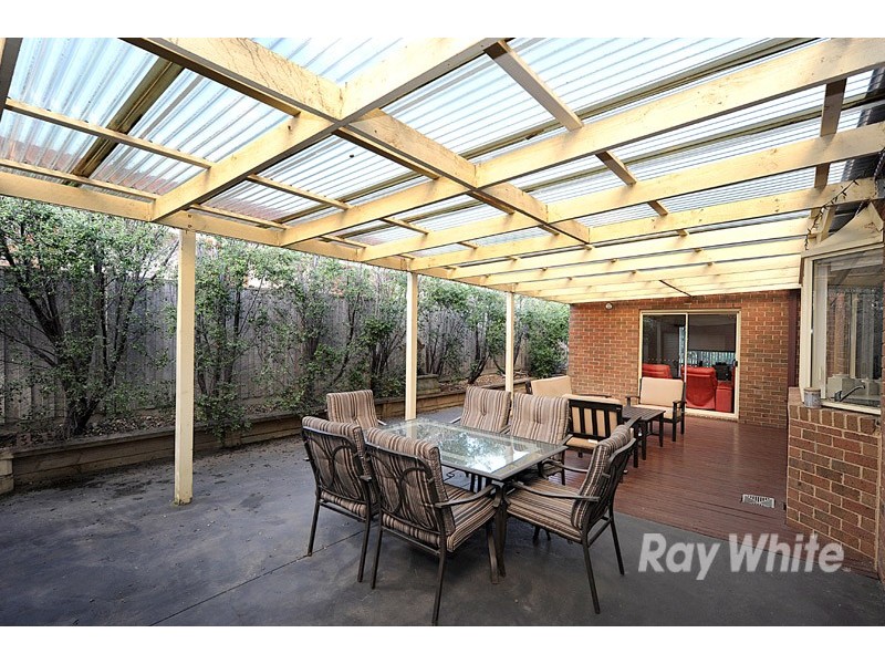 22 Ellesse Way, Berwick VIC 3806
