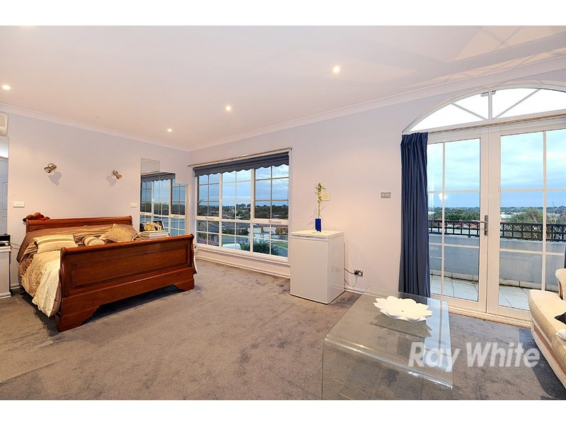 31 Lasiandra Circuit, Narre Warren VIC 3805