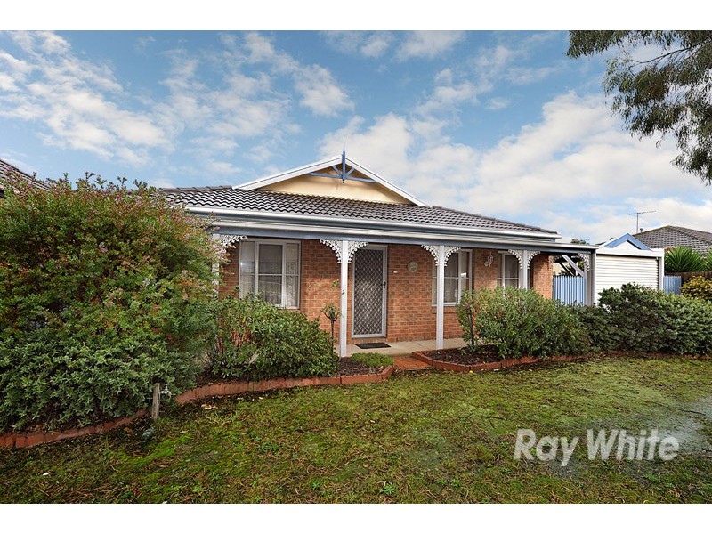 10 Magarra Crescent, Berwick VIC 3806
