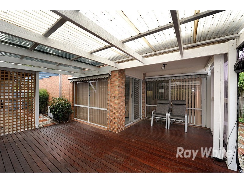 10 Magarra Crescent, Berwick VIC 3806