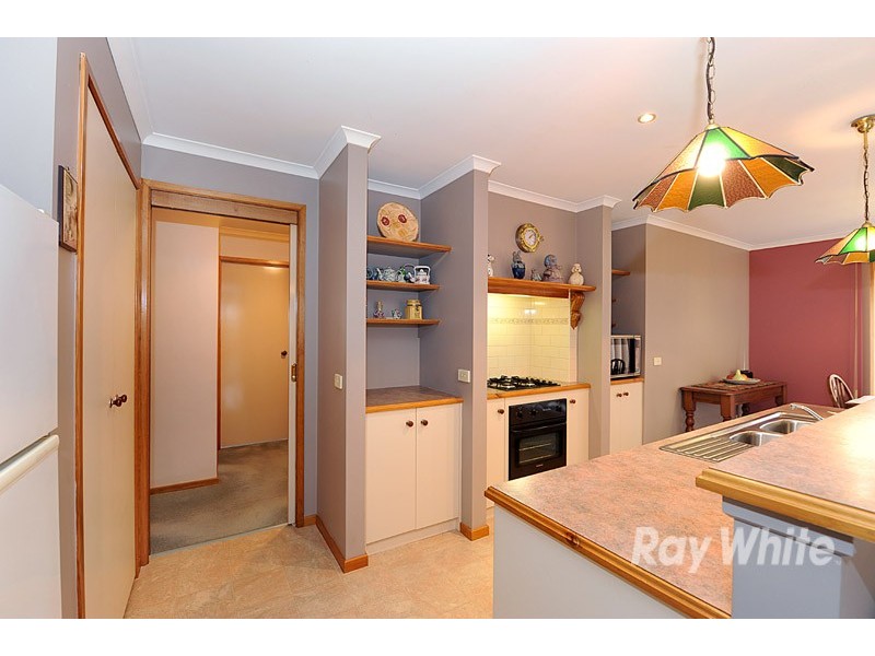 10 Magarra Crescent, Berwick VIC 3806