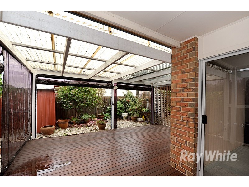 10 Magarra Crescent, Berwick VIC 3806