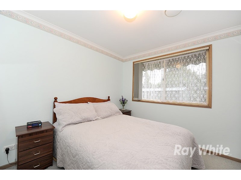 5 Lexcen Close, Berwick VIC 3806