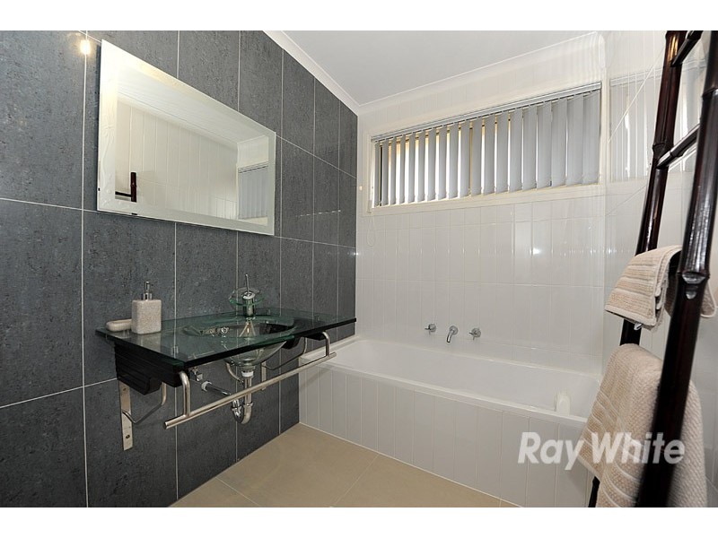 3 Emily Drive, Narre Warren VIC 3805