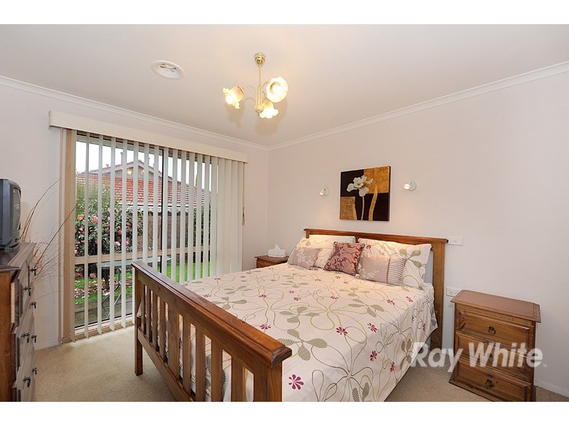 28/6 Melville Park Drive, Berwick VIC 3806