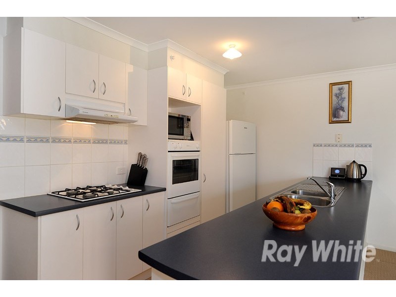 8 Gilbert Place, Berwick VIC 3806