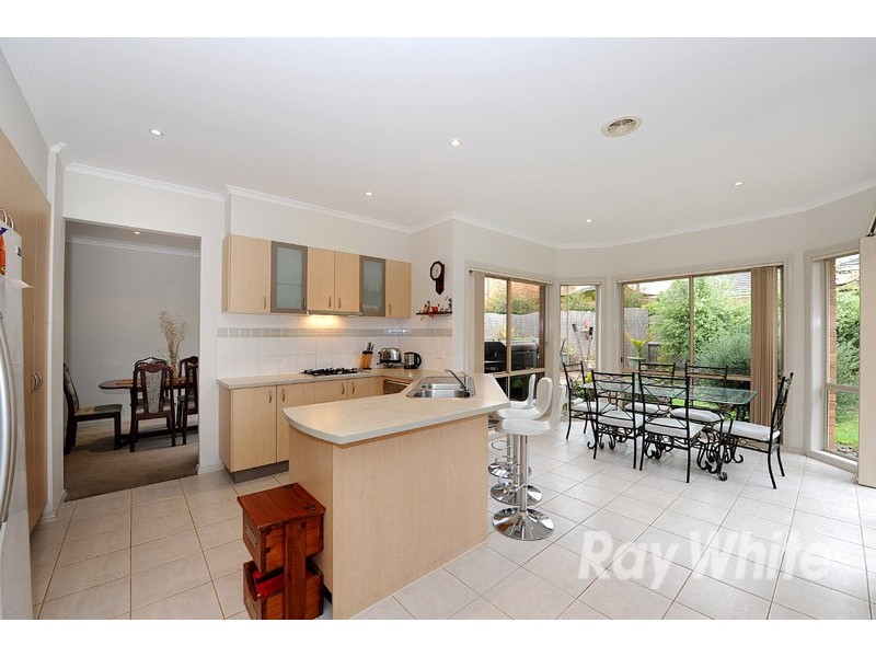 41 Amhurst Drive, Narre Warren South VIC 3805