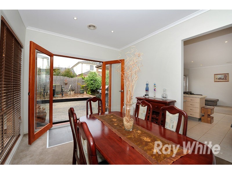 41 Amhurst Drive, Narre Warren South VIC 3805