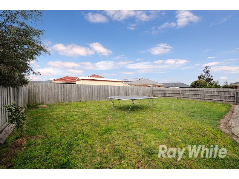 128 McGregor Road, Pakenham VIC 3810