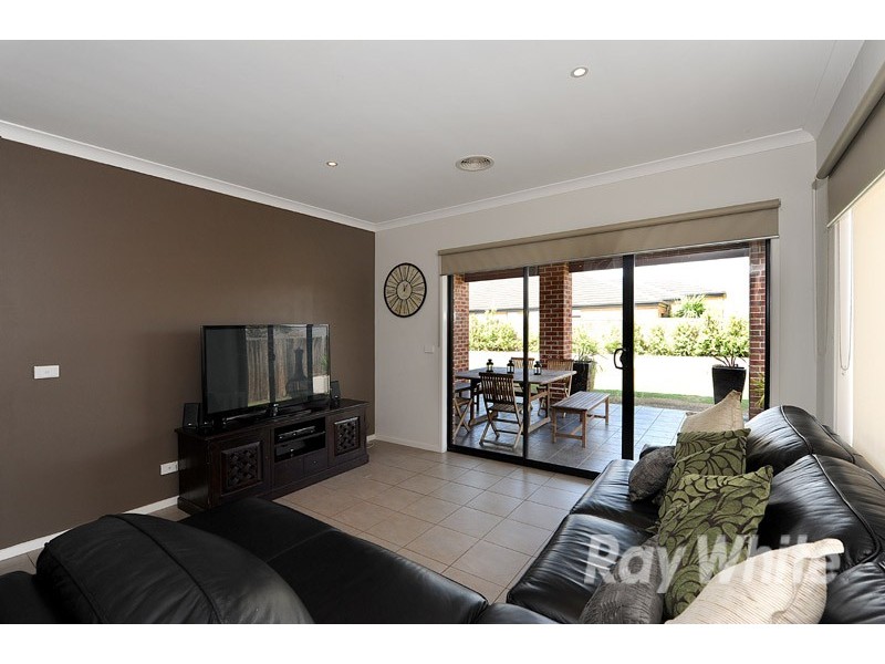23 Montpelier Drive, Berwick VIC 3806