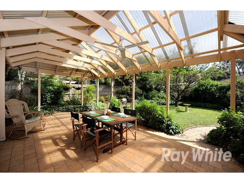 7 Marida Crt, Berwick VIC 3806