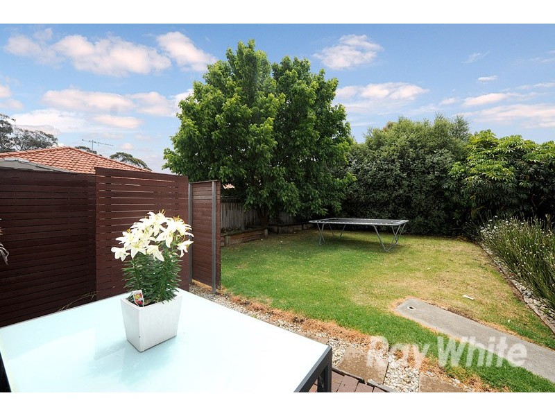 17 Lewisham Close, Hampton Park VIC 3976