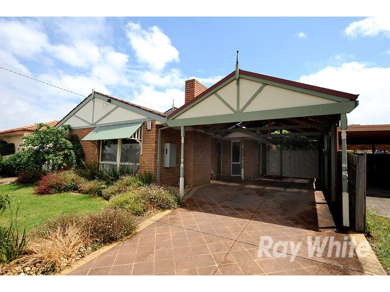 17 Lewisham Close, Hampton Park VIC 3976