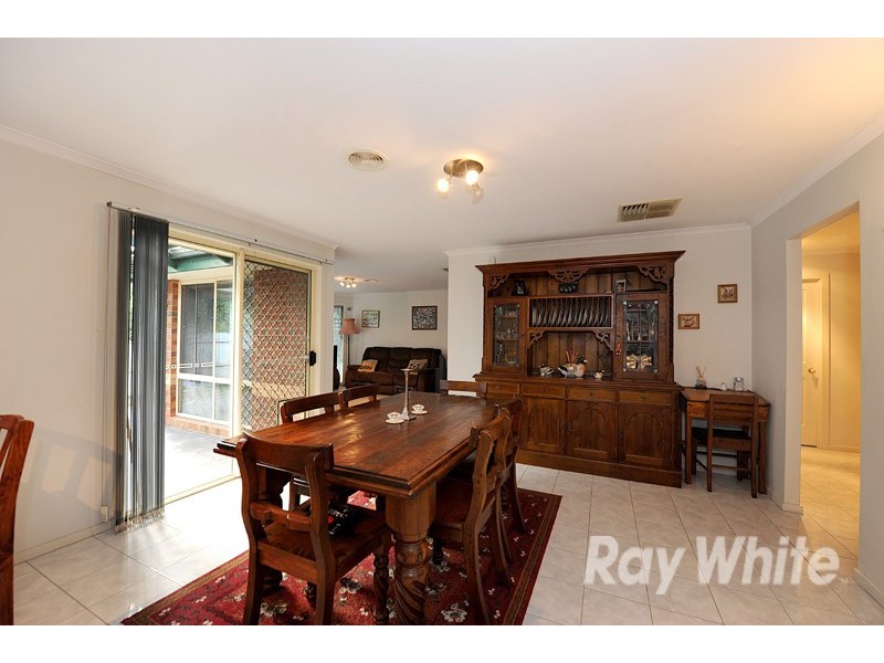 7 Tudor Court, Narre Warren VIC 3805