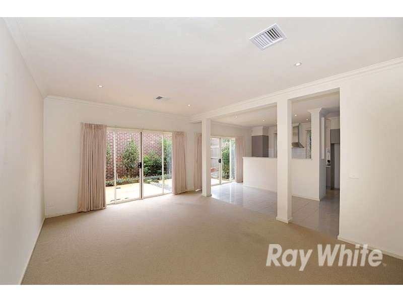 2 Tilbavale Close, Hallam VIC 3803