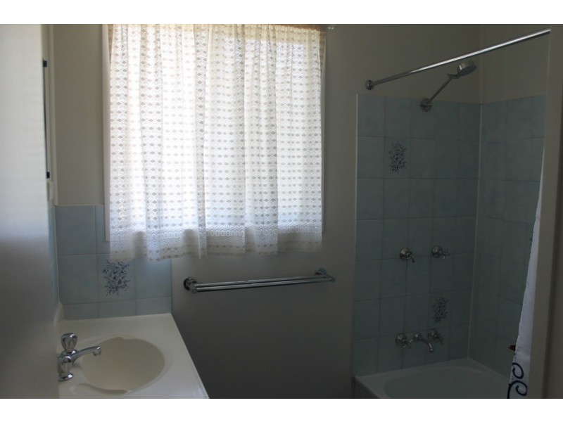 7 Carlow Drive, Dalby QLD 4405