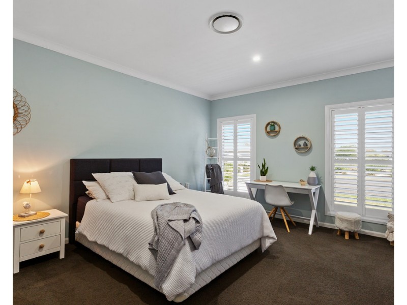 34 Banjo Paterson Place, Dalby QLD 4405