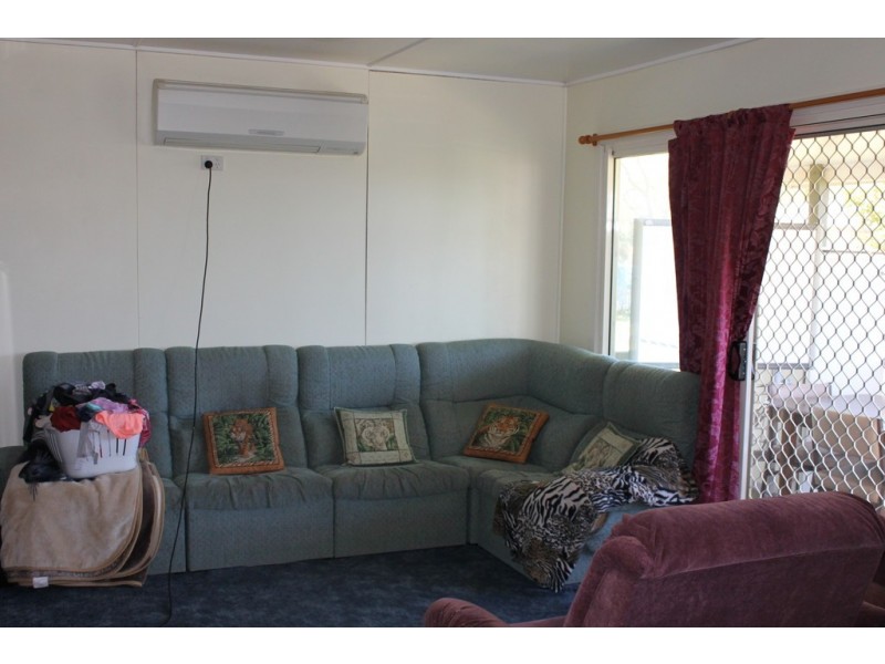 69 Brigalow Street, Jandowae QLD 4410