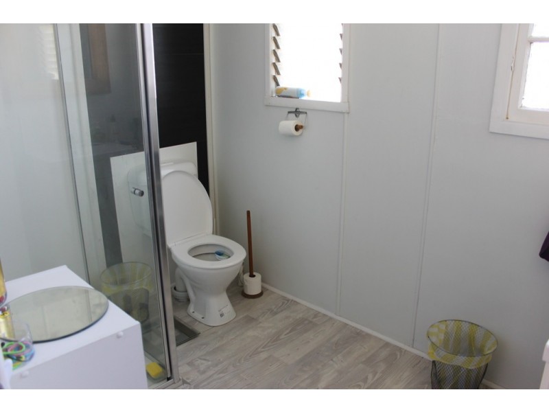 87 Pratten Street, Dalby QLD 4405