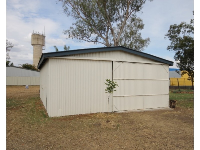 25 Patrick Street, Dalby QLD 4405