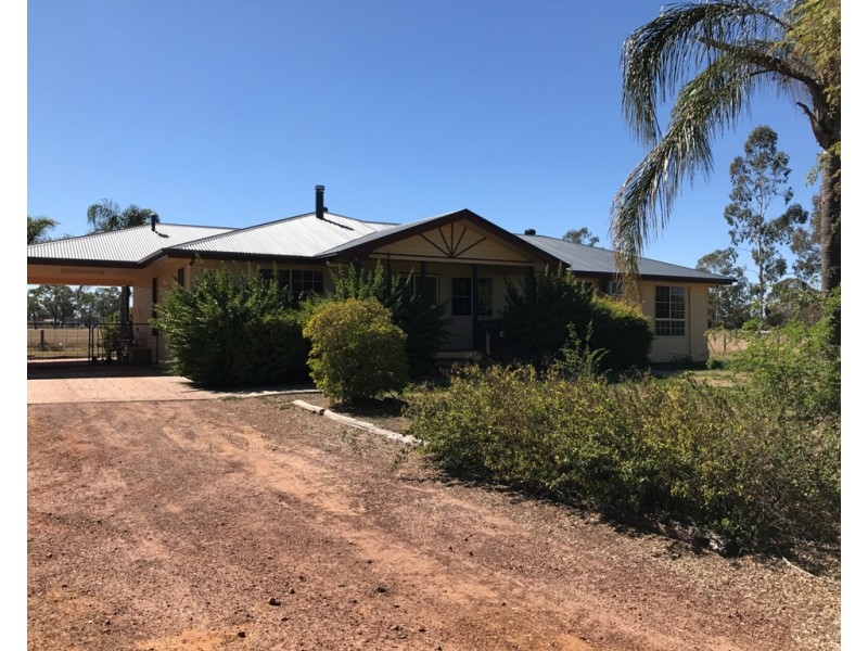 9 Jackara Court, Dalby QLD 4405