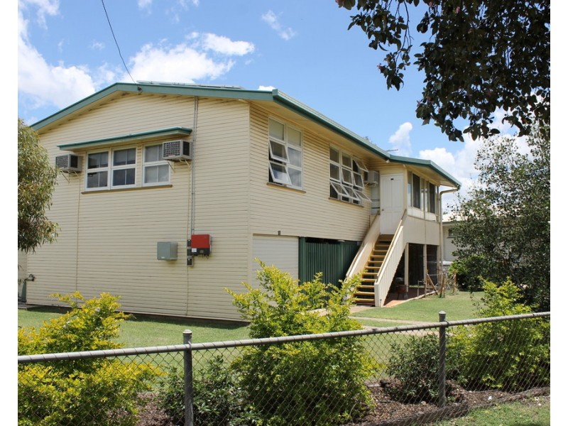 70 Palmer Street, Dalby QLD 4405