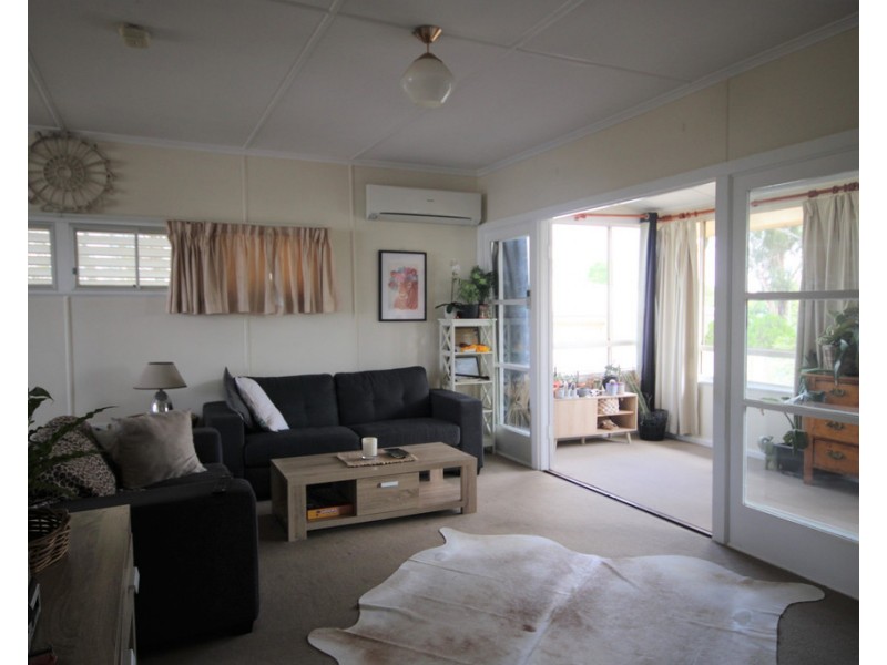 70 Palmer Street, Dalby QLD 4405