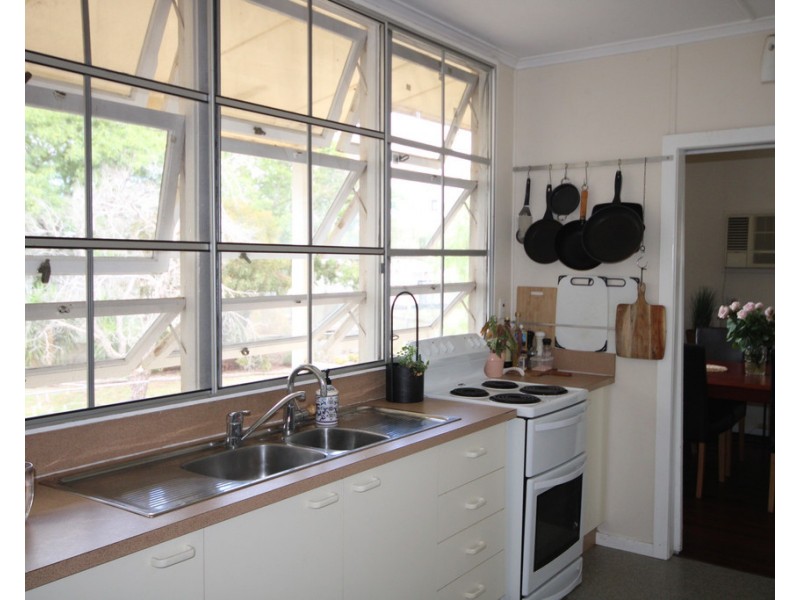 70 Palmer Street, Dalby QLD 4405